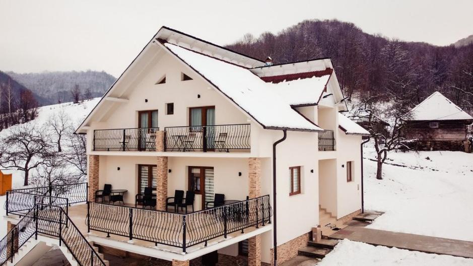 Pensiunea Hai In Maramures Bîrsana Eksteriør billede